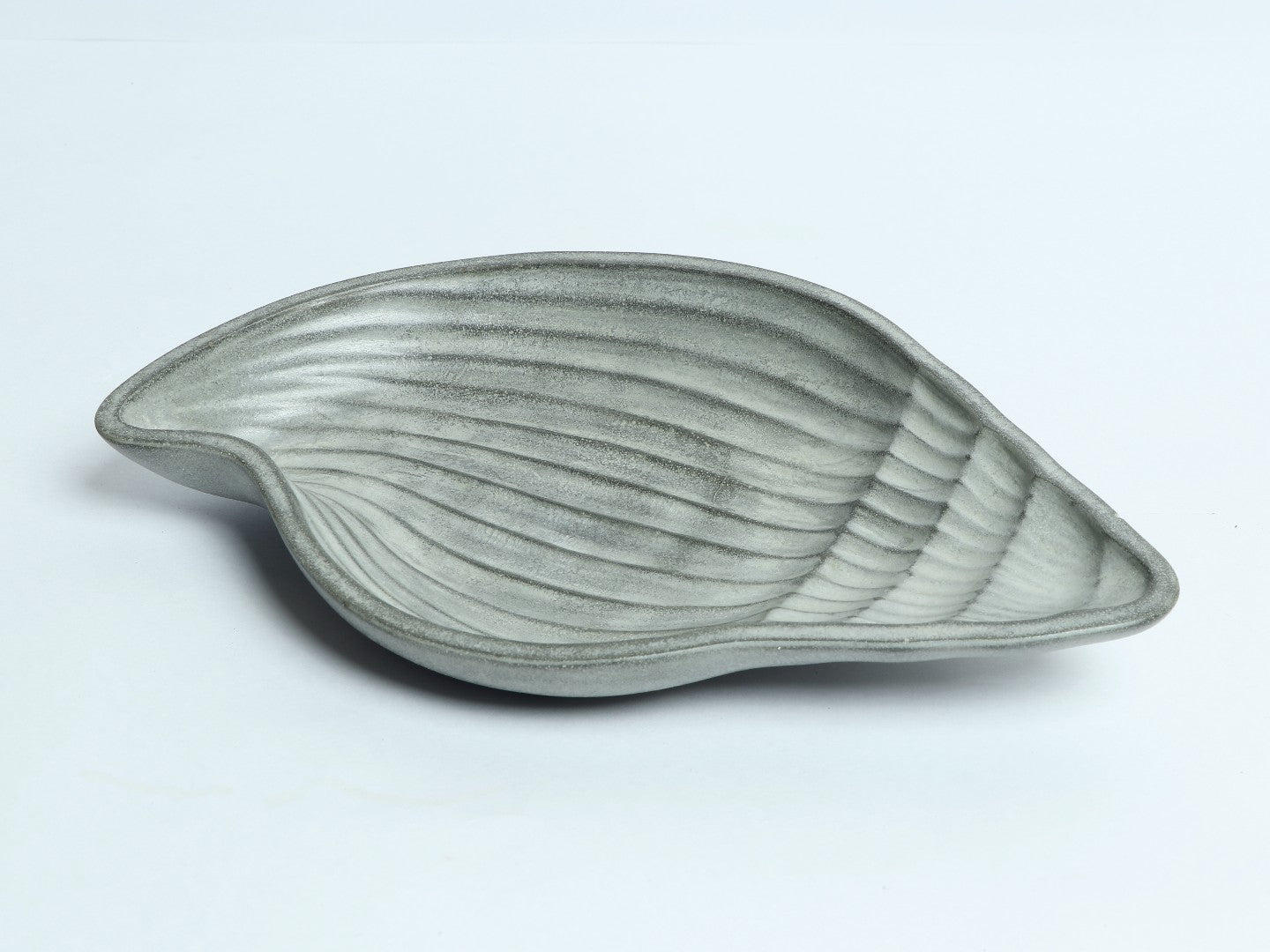 Shankh Concrete Trinket tray - LuvihCreteShankh Concrete Trinket tray - LuvihCrete